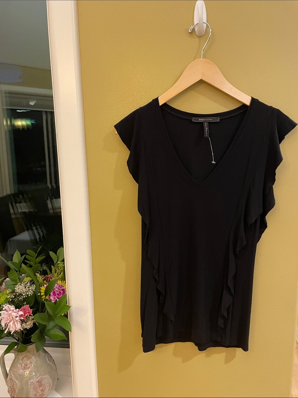 NWOT BCBGMaxAzria Black V-Neck Ruffle  Top